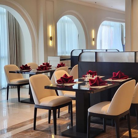 Cosmo Stars Hotel Bac Lieu Екстер'єр фото