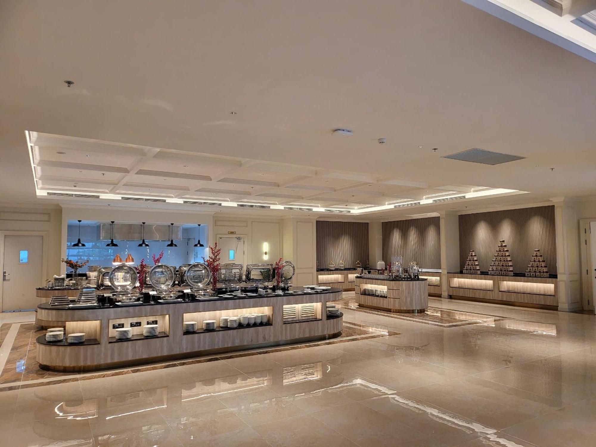 Cosmo Stars Hotel Bac Lieu Екстер'єр фото