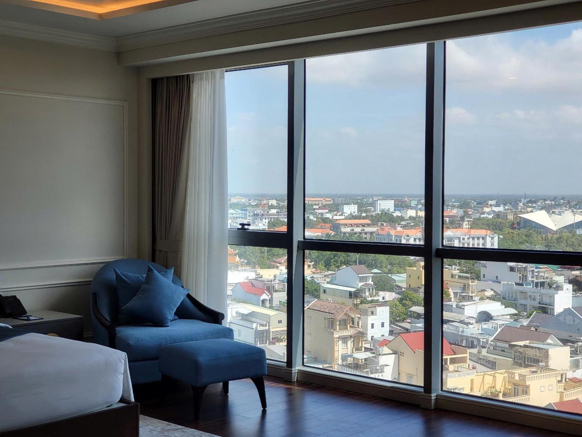 Cosmo Stars Hotel Bac Lieu Екстер'єр фото