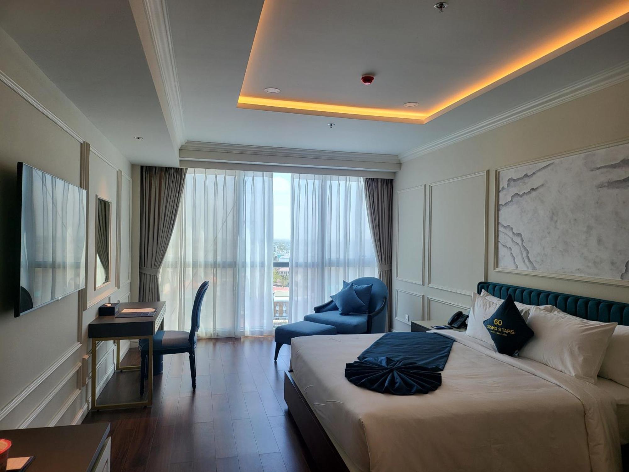 Cosmo Stars Hotel Bac Lieu Екстер'єр фото