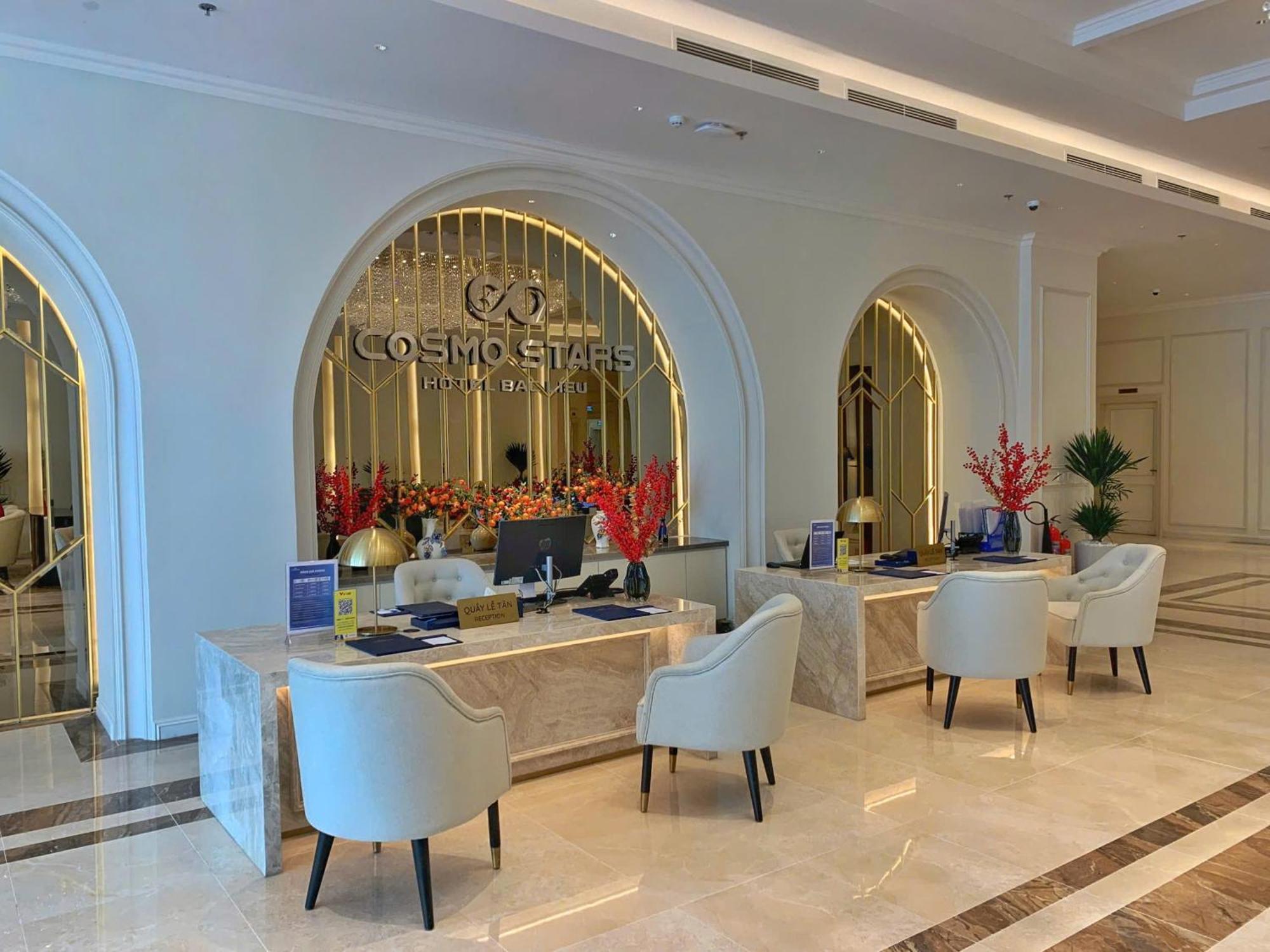 Cosmo Stars Hotel Bac Lieu Екстер'єр фото
