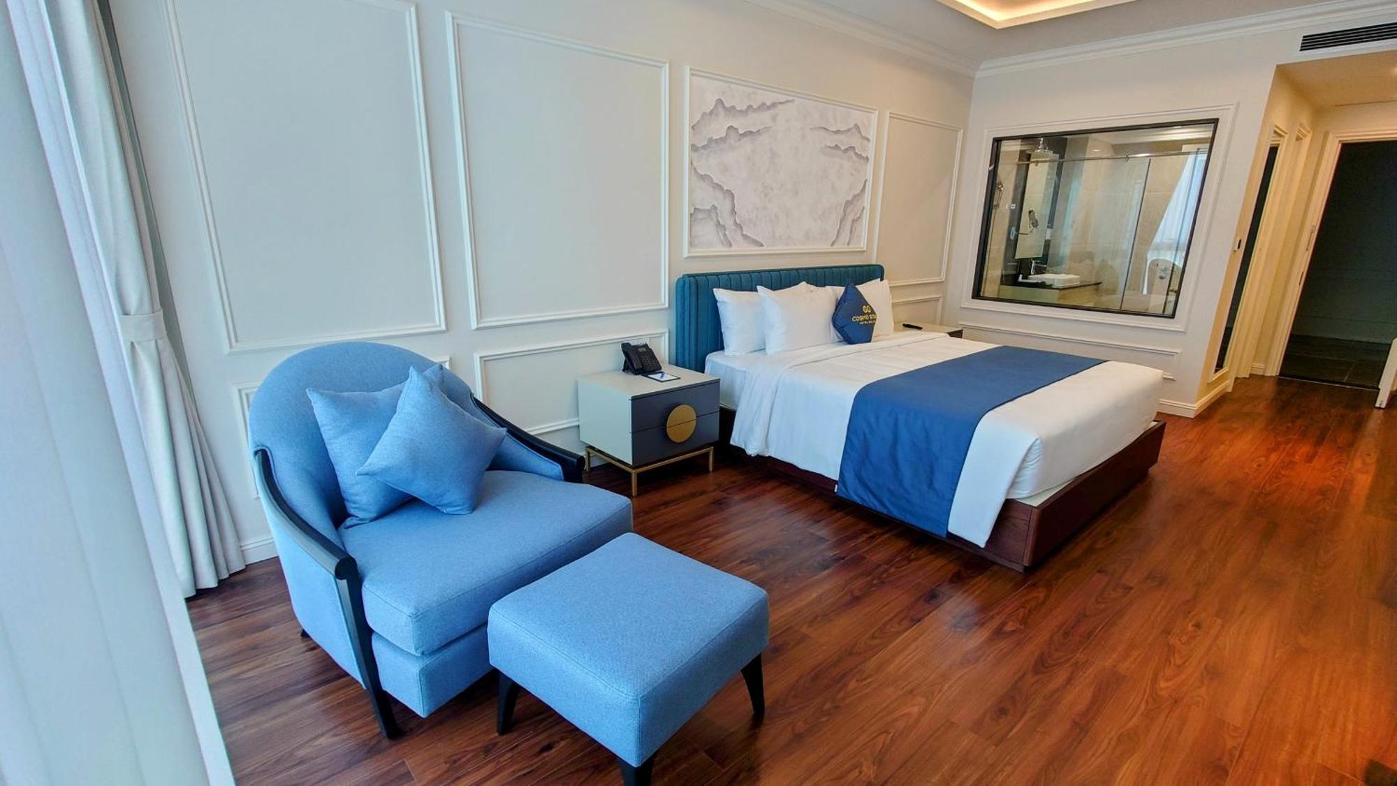 Cosmo Stars Hotel Bac Lieu Екстер'єр фото