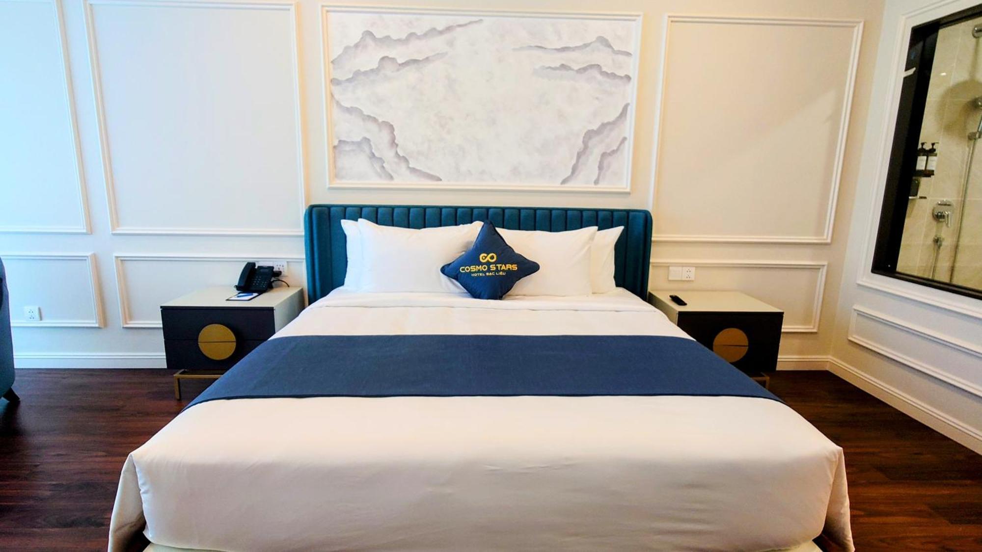 Cosmo Stars Hotel Bac Lieu Екстер'єр фото