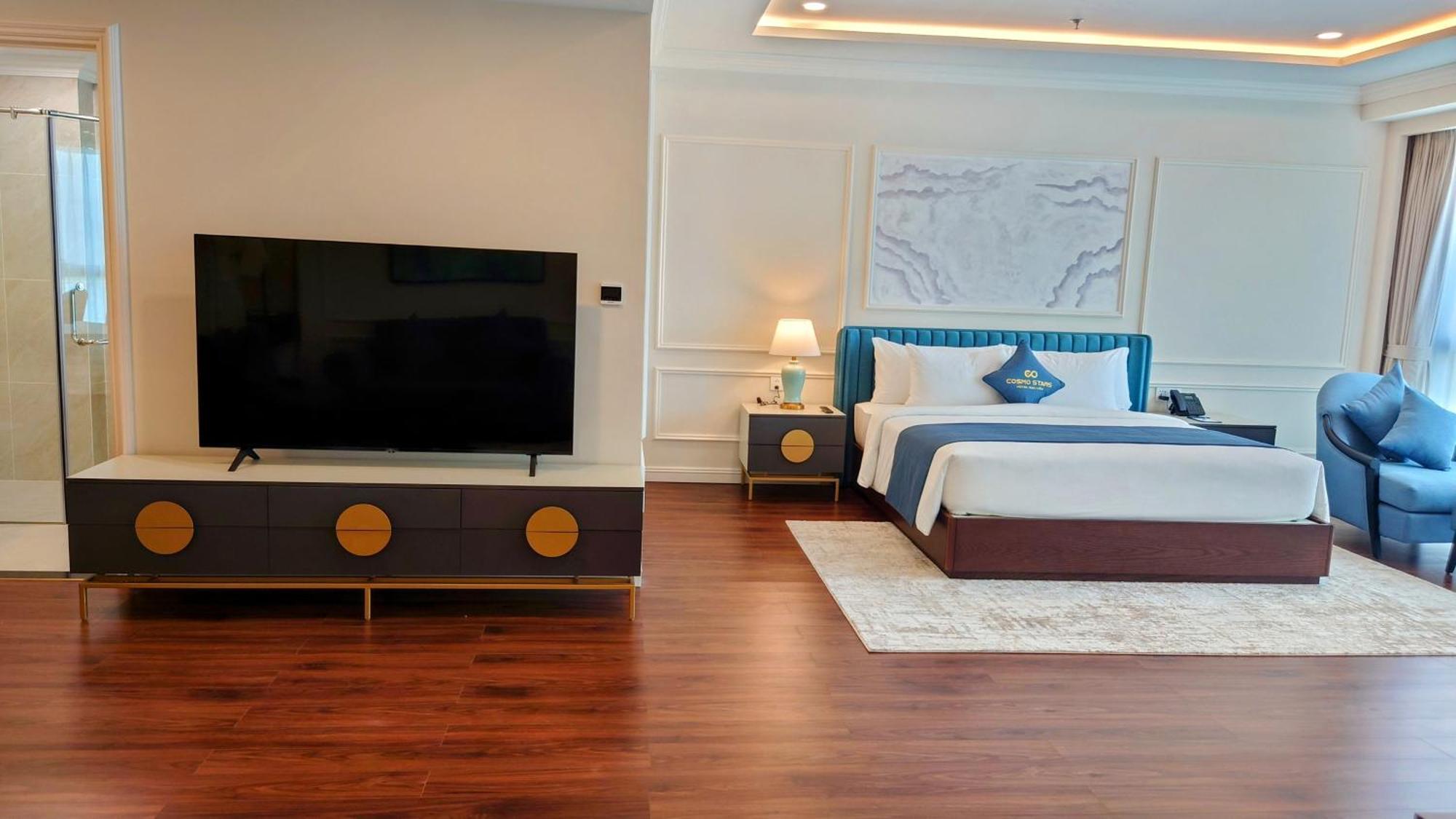 Cosmo Stars Hotel Bac Lieu Екстер'єр фото